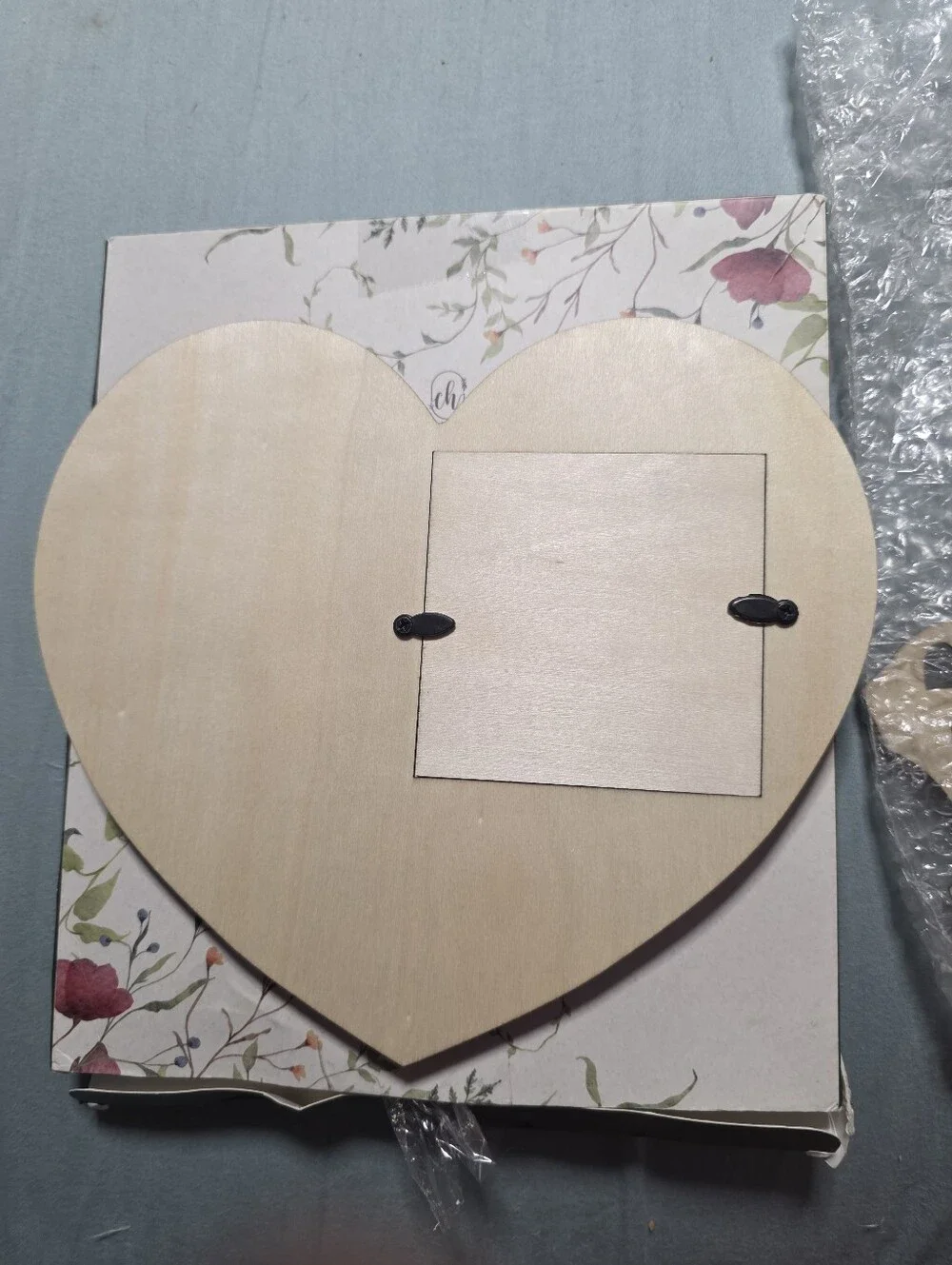 Choang Wooden Heart Picture Frame for Mom